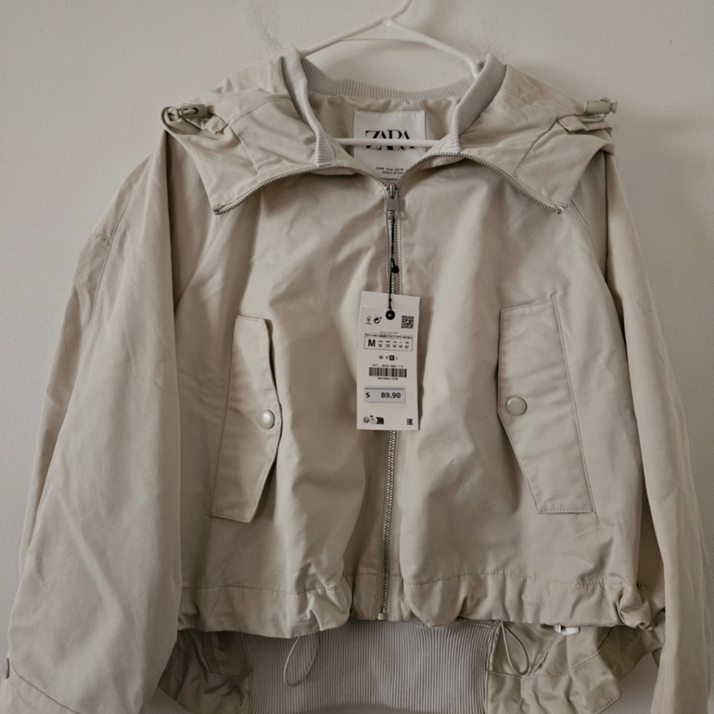 Women’s Cream Hooded Zip Front Jacket - Picture 9 of 13